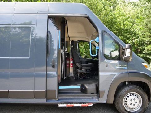 Used 2024 RAM ProMaster 3500 FWD image 35