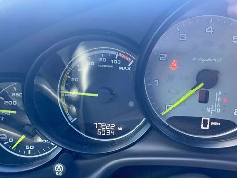 Used 2015 Porsche Panamera S RWD image 9