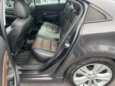 Used 2015 Chevrolet Cruze LTZ w/ Sun, Sound and Sport Package FWD image 20