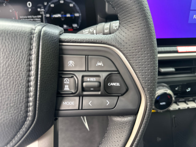 New 2026 Toyota 4Runner Platinum AWD/4WD image 32