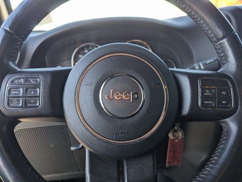 Used 2018 Jeep Wrangler Unlimited Sport w/ Connectivity Group image 19