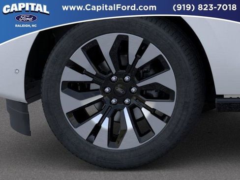 New 2026 Ford Expedition Max Platinum w/ Driver's Package image 19