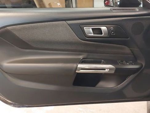 Used 2024 Ford Mustang Coupe RWD image 25