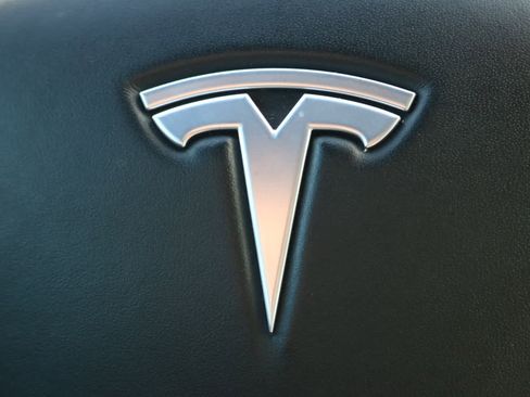 Used 2020 Tesla Model S Long Range Plus AWD/4WD image 29