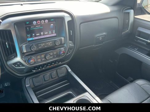 Used 2016 Chevrolet Silverado 1500 LTZ Z71 w/ LTZ Plus Package AWD/4WD image 18