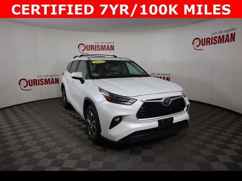 Used 2023 Toyota Highlander XLE FWD image 13