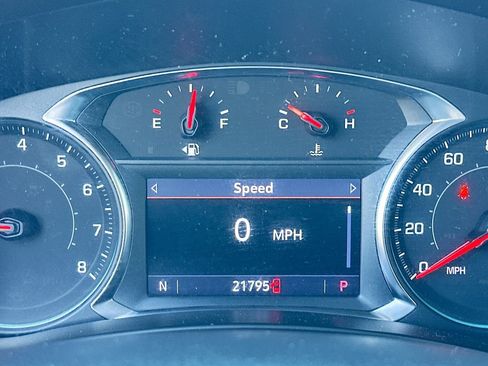 Certified 2023 Chevrolet Equinox RS w/ RS Leather Package image 13