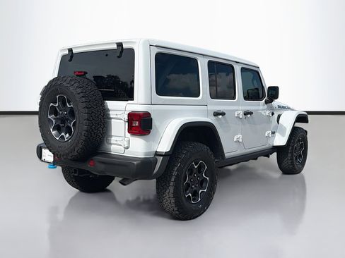 Used 2022 Jeep Wrangler Unlimited Rubicon 4xe w/ Steel Bumper Group AWD/4WD image 5