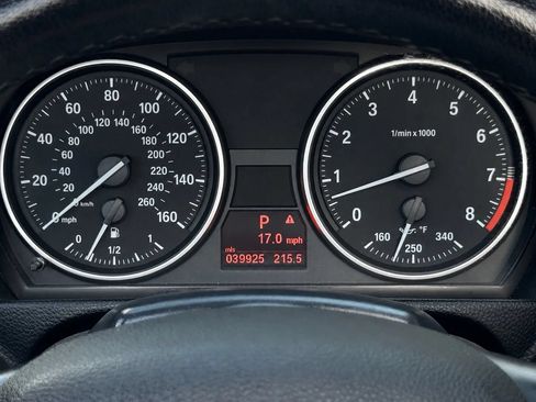 Used 2010 BMW 328i Convertible RWD image 38