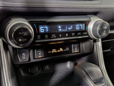 Certified 2024 Toyota RAV4 XLE w/ Convenience Package image 23