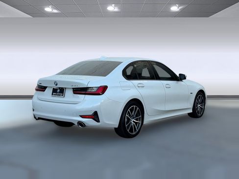 Certified 2022 BMW 330e xDrive w/ Driving Assistance Package AWD/4WD image 9