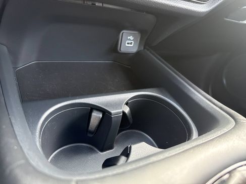 Used 2025 Honda HR-V LX image 30