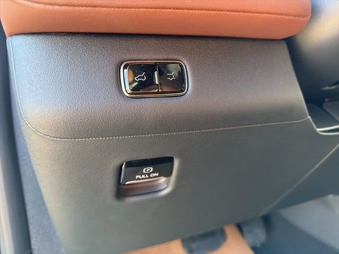 New 2026 Lincoln Navigator Reserve AWD/4WD image 20