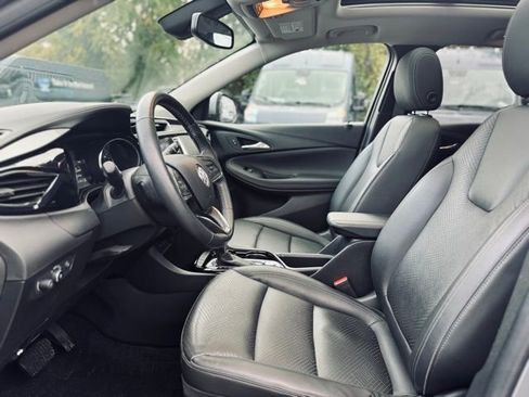 Used 2023 Buick Encore GX Essence w/ Experience Buick Package image 16