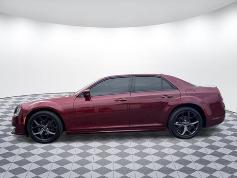 Used 2021 Chrysler 300 S w/ S Model Appearance Package RWD image 4