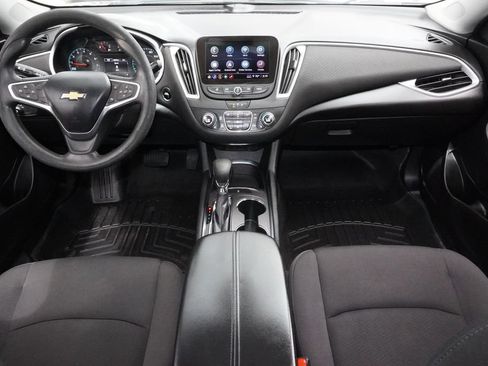 Used 2022 Chevrolet Malibu LT FWD image 22