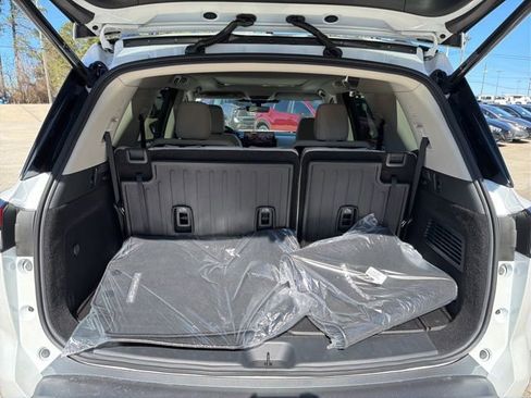 New 2026 Nissan Pathfinder SL w/ SL Premium Package image 15