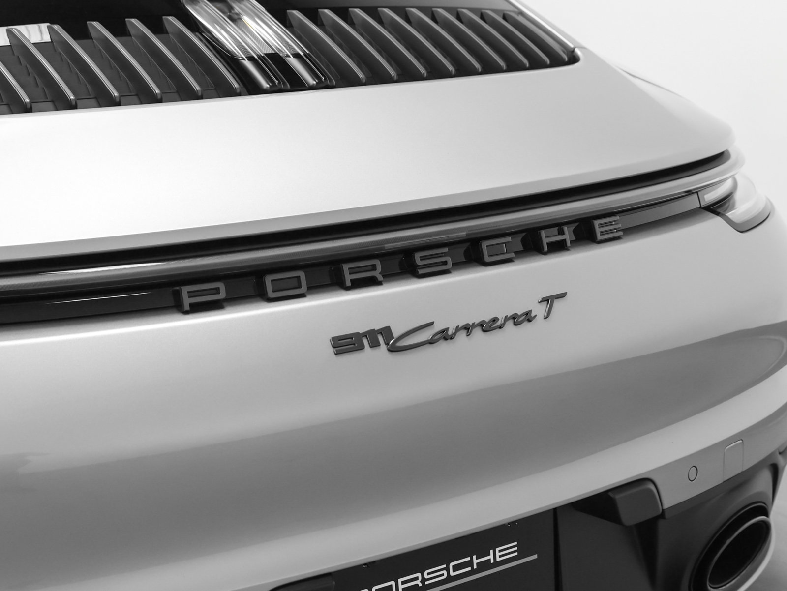 Certified 2024 Porsche 911 Carrera T RWD image 19