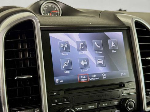 Used 2018 Porsche Cayenne image 13