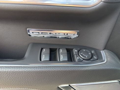Used 2025 GMC Sierra 1500 Denali w/ Denali Reserve Package image 31