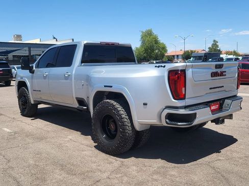 Used 2020 GMC Sierra 3500 SLT w/ SLT Premium Plus Package AWD/4WD image 6