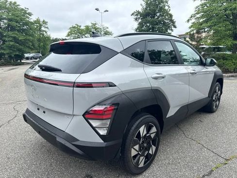 Used 2024 Hyundai Kona SEL AWD/4WD image 13