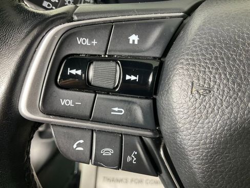 Used 2019 Honda Accord Sport image 17