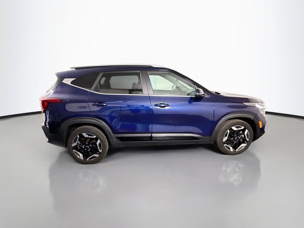 Used 2024 Kia Seltos SX w/ SX Sunroof Package AWD/4WD image 11