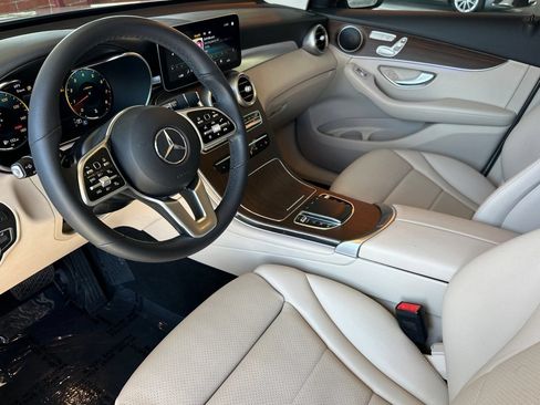 Certified 2022 Mercedes-Benz GLC 300 4MATIC image 12
