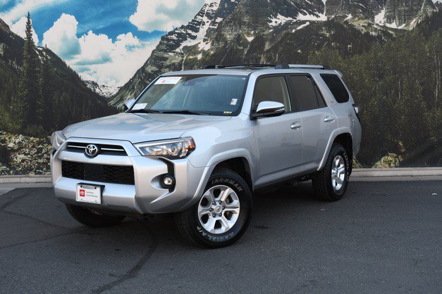 Certified 2024 Toyota 4Runner SR5 Premium w/ Moonroof Package AWD/4WD image 6