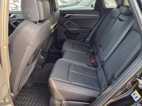 Used 2025 Audi Q3 2.0T Premium w/ Convenience Package image 25