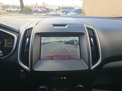 Used 2019 Ford Edge SEL w/ Equipment Group 201A image 17