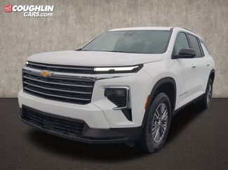 New 2026 Chevrolet Traverse LT w/ Driver Confidence Package video 3