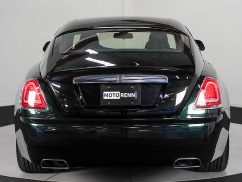 Used 2017 Rolls-Royce Wraith RWD image 9