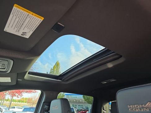 New 2026 Chevrolet Silverado 1500 High Country image 23