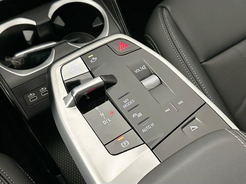 New 2026 BMW X1 xDrive28i w/ Technology Package image 17
