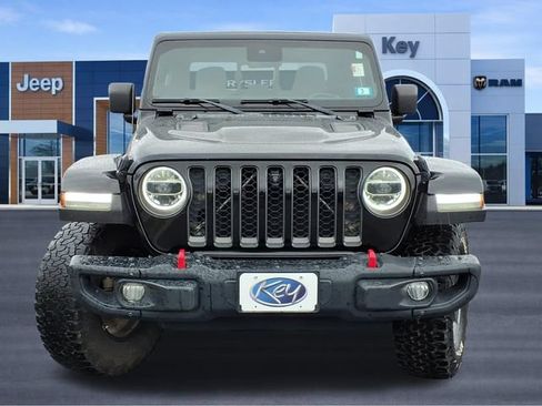 Used 2021 Jeep Gladiator Rubicon AWD/4WD image 8