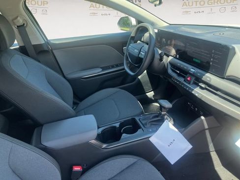 New 2026 Kia K4 FWD image 15