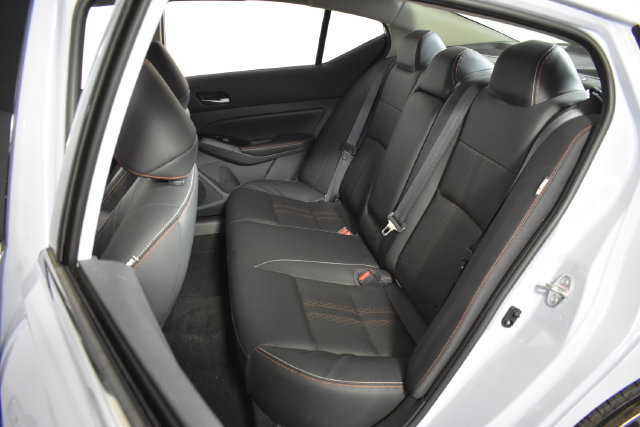 Certified 2024 Nissan Altima 2.0 SR FWD image 30