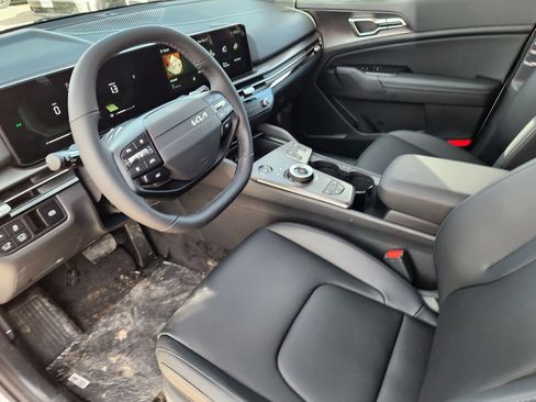 New 2026 Kia Sportage EX image 7