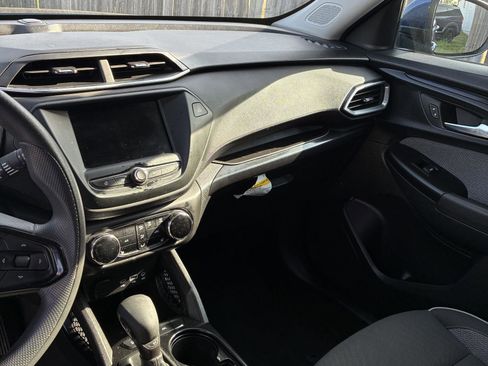 Used 2023 Chevrolet TrailBlazer LT image 5