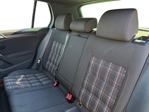 Used 2013 Volkswagen GTI 4-Door image 11