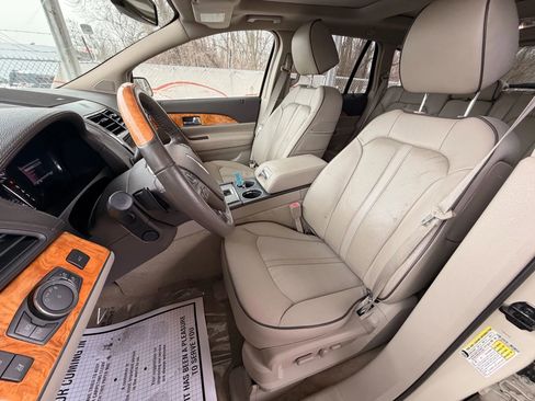 Used 2014 Lincoln MKX AWD w/ Equipment Group 102A image 16