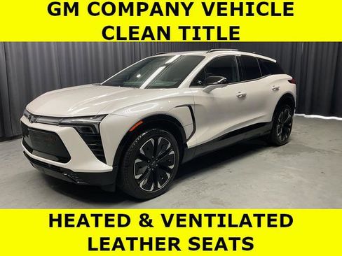 Used 2025 Chevrolet Blazer EV RS AWD/4WD image 2
