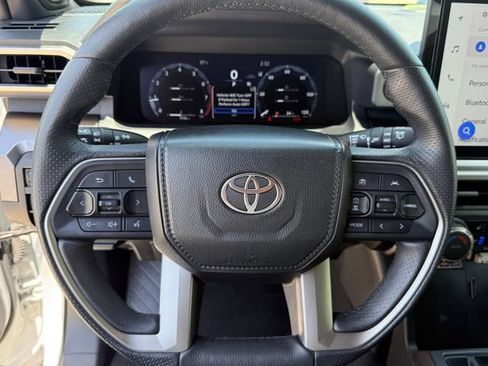 Used 2025 Toyota 4Runner TRD Off-Road Premium w/ Tow Technology Package AWD/4WD image 17