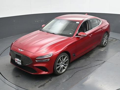 Used 2023 Genesis G70 2.0T image 41