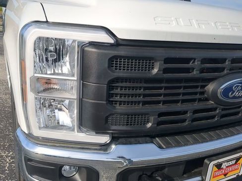 New 2025 Ford F250 XL w/ XL Chrome Package RWD image 10