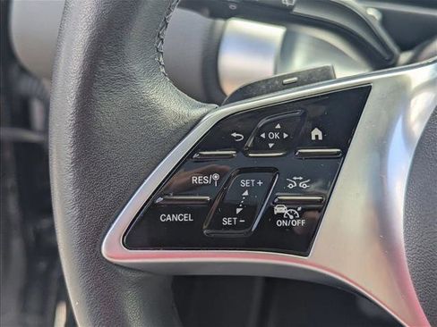 Used 2024 Mercedes-Benz GLB 250 4MATIC image 11