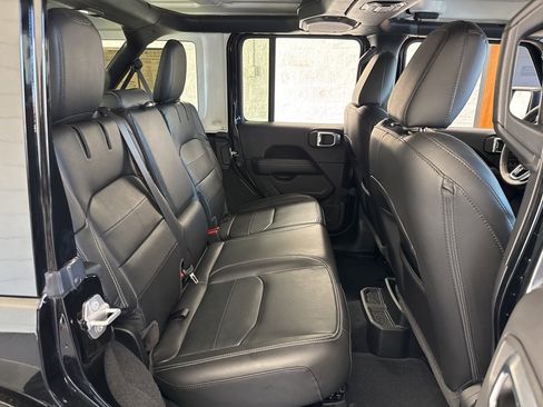 Used 2022 Jeep Wrangler Unlimited Sahara w/ Cold Weather Group image 40