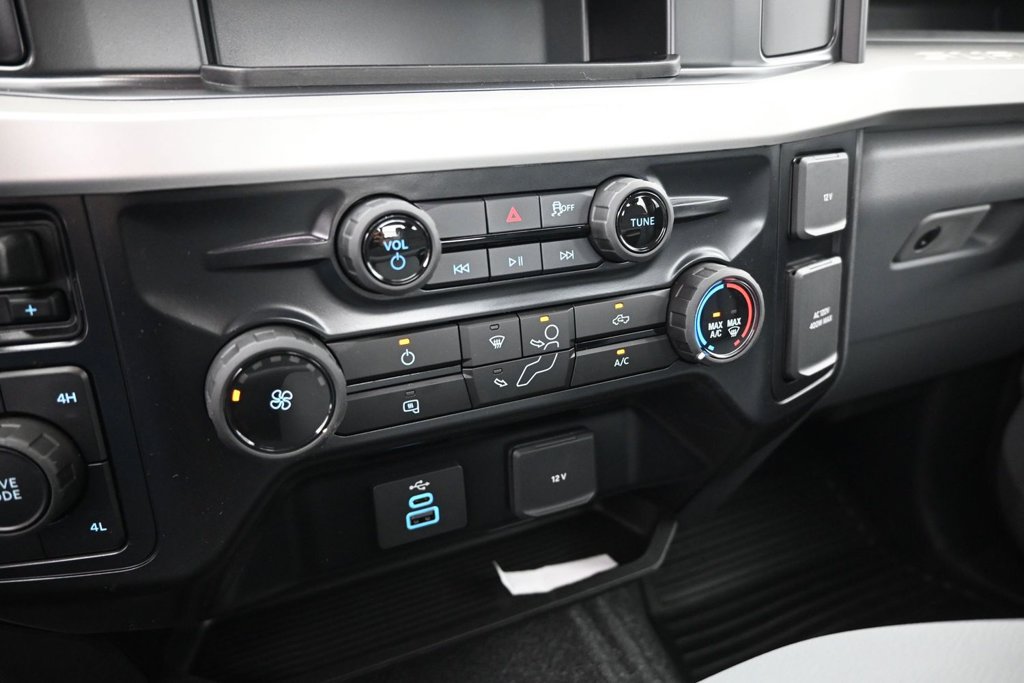 New 2027 Ford F350 XL w/ XL Chrome Package AWD/4WD image 14